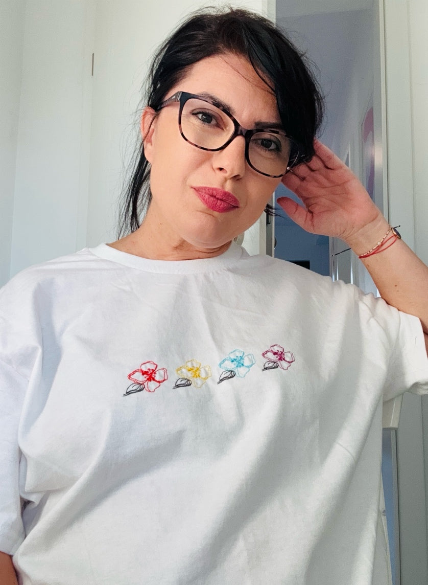 TRICOU BRODAT - Flori colorate