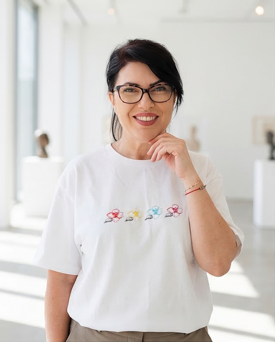 TRICOU BRODAT - Flori colorate