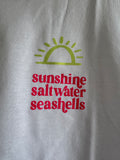 TRICOU IMPRIMAT - Grafica Sunshine, Saltwater, Seashells